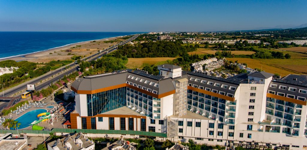 Throne Beach Resort & Spa